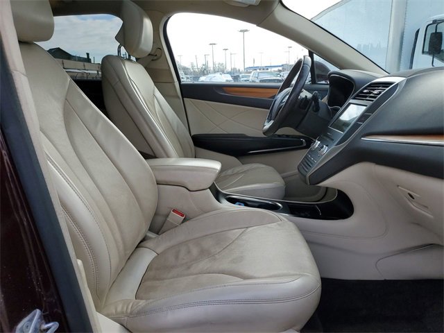 Used 2016 Lincoln MKC Reserve w/ Lincoln MKC Climate Package image 27
