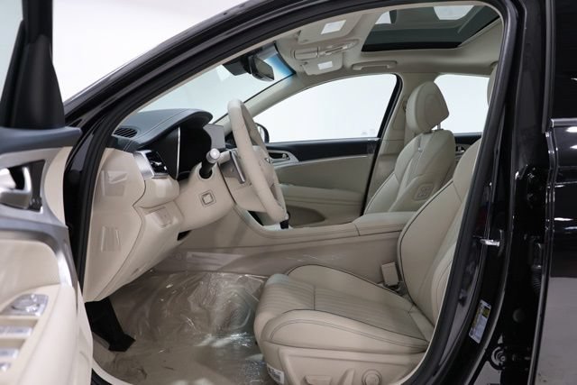 New 2026 Genesis G70 2.5T Prestige AWD/4WD image 16