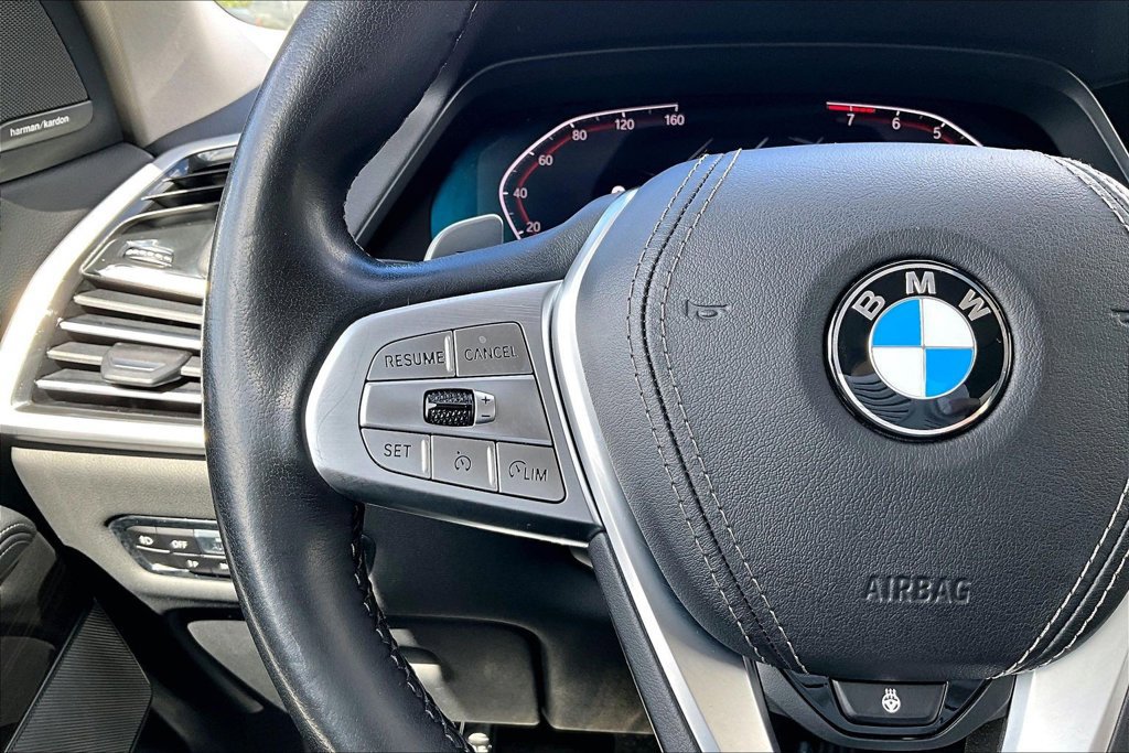 Used 2020 BMW X7 xDrive40i w/ Premium Package AWD/4WD image 24