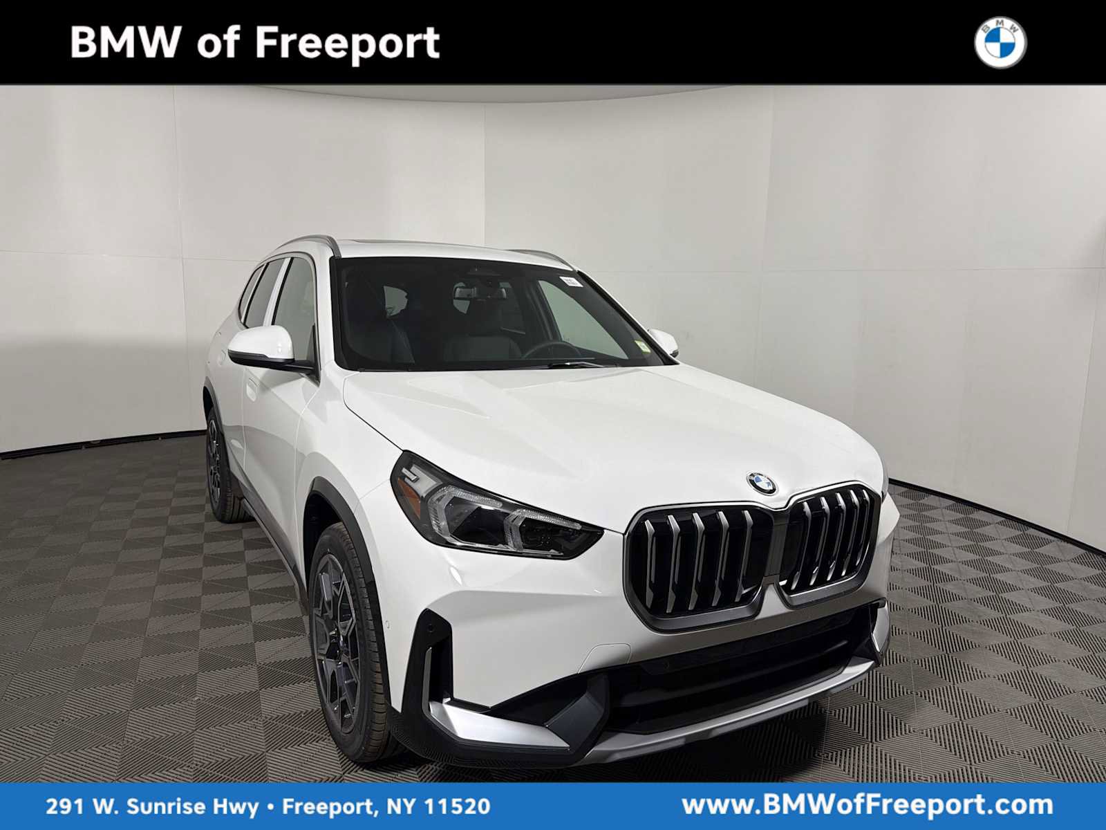 New 2026 BMW X1 xDrive28i w/ Convenience Package