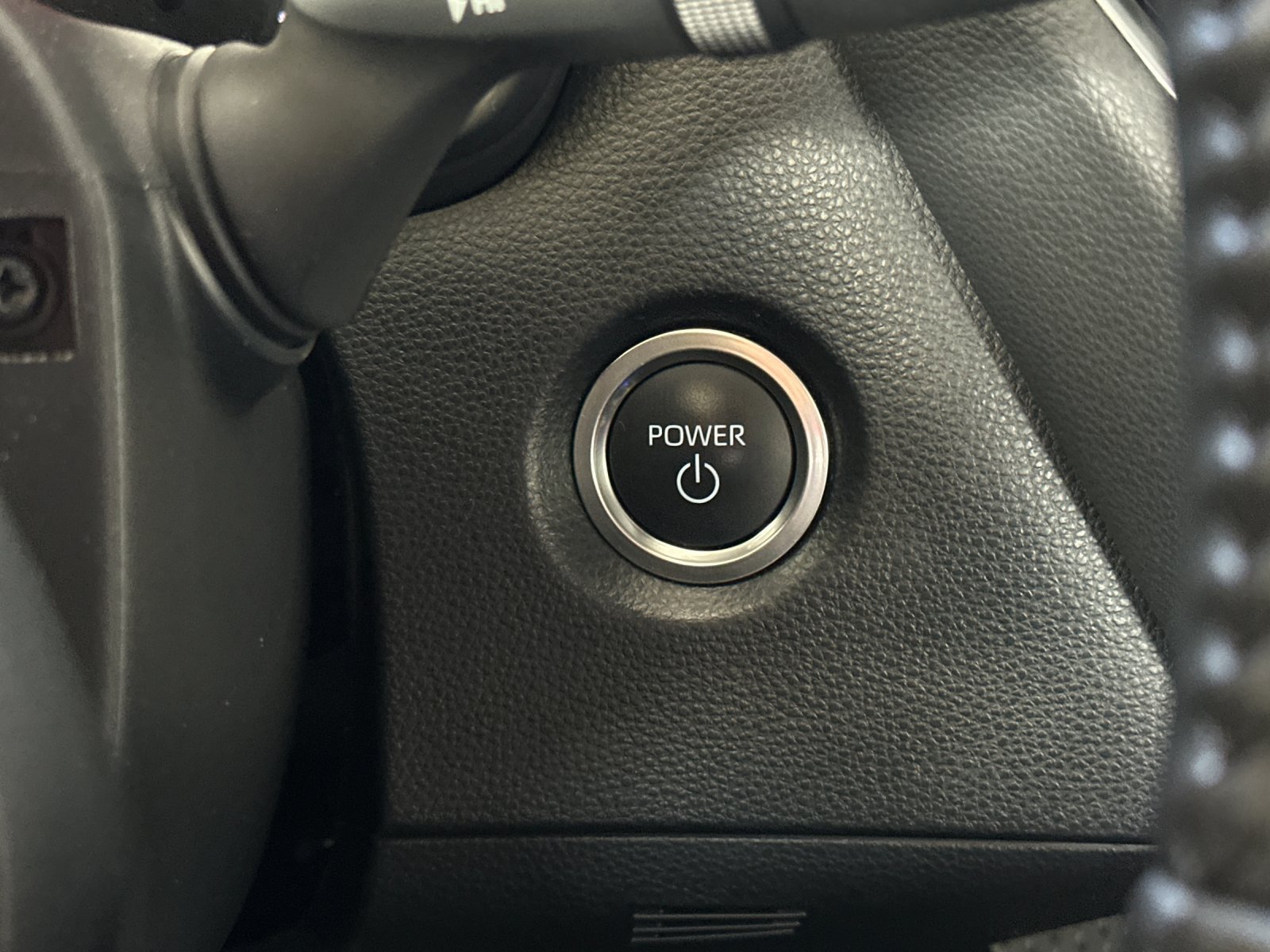 Used 2026 Toyota Corolla SE FWD image 19