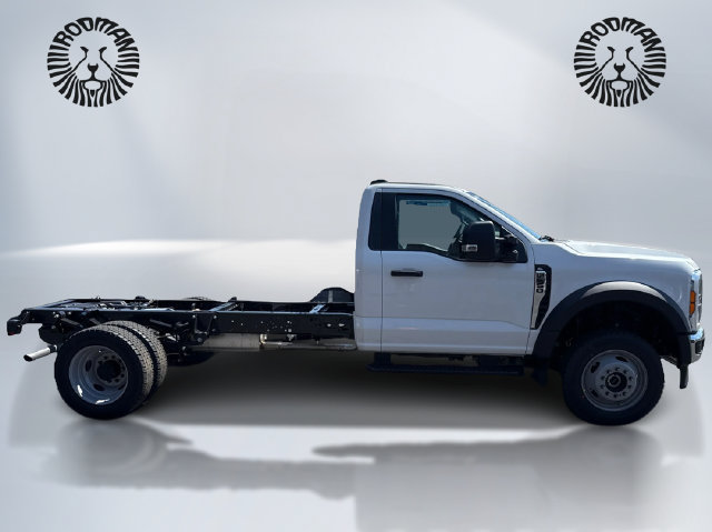 New 2026 Ford F550 4x4 Regular Cab Super Duty image 5