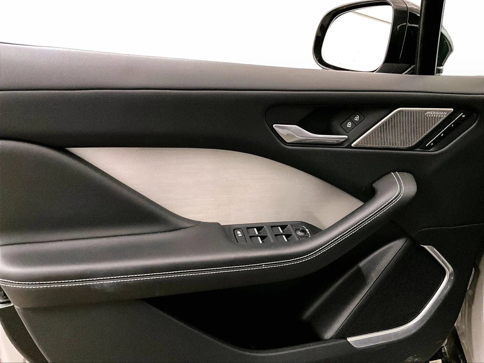 Used 2022 Jaguar I-PACE HSE image 22