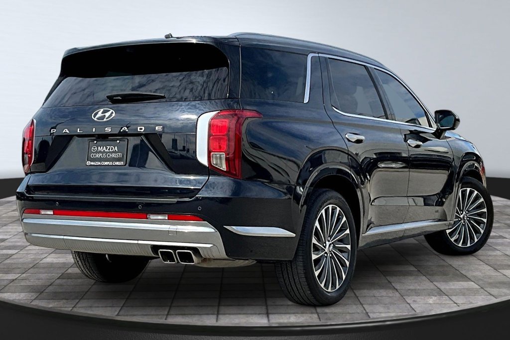 Used 2024 Hyundai Palisade Calligraphy FWD image 7
