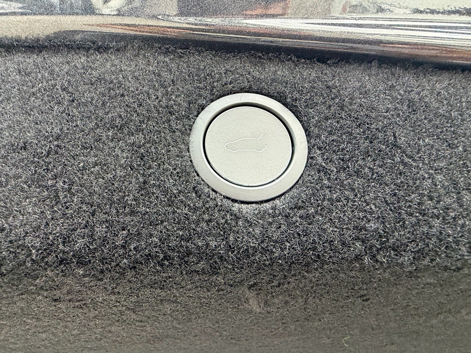 Used 2025 Tesla Model 3 Long Range RWD image 16