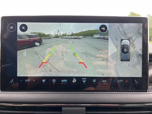 New 2025 Lincoln Corsair Reserve w/ Equipment Group 202A AWD/4WD image 18