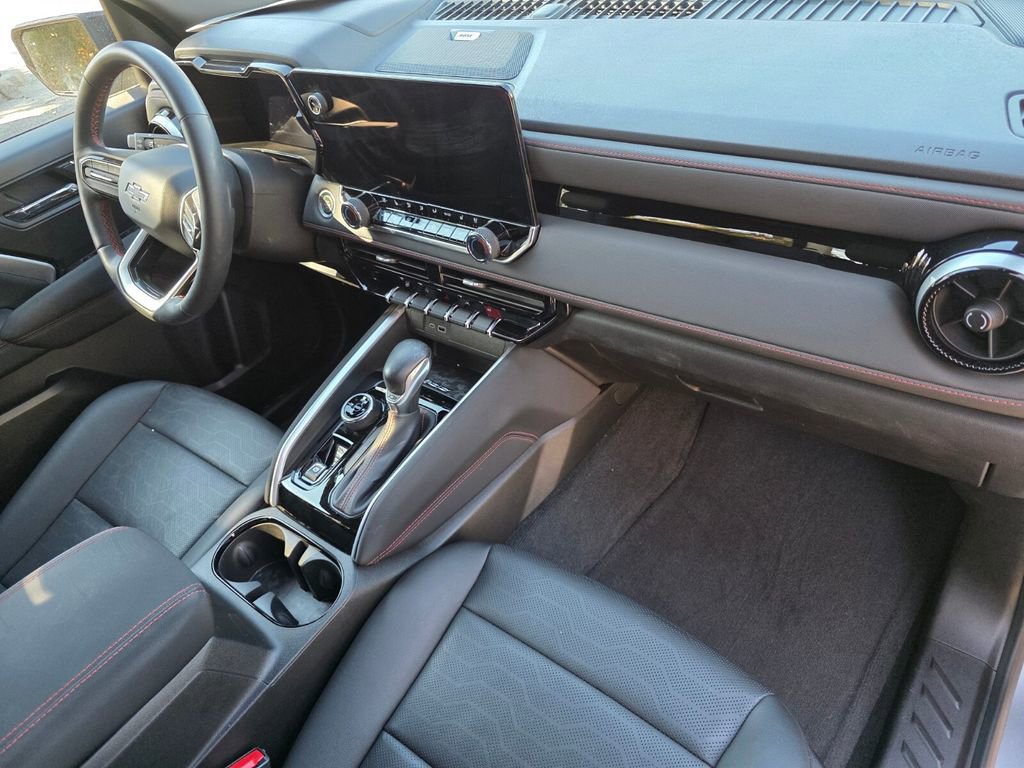 Used 2023 Chevrolet Colorado Z71 w/ Z71 Convenience Package 2 image 30