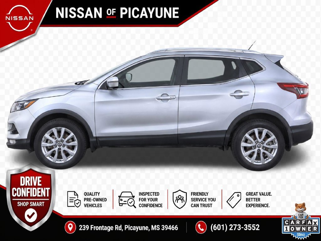 Certified 2022 Nissan Rogue Sport SV FWD image 2