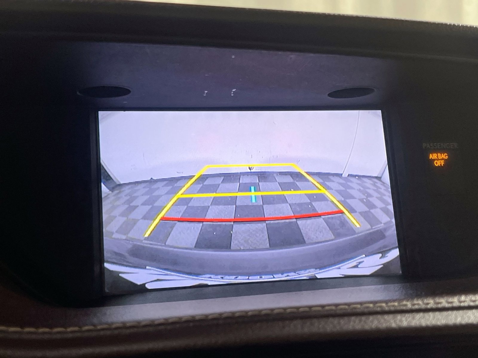 Used 2016 Lexus ES 350 w/ Luxury Package w/Wood Trim image 28