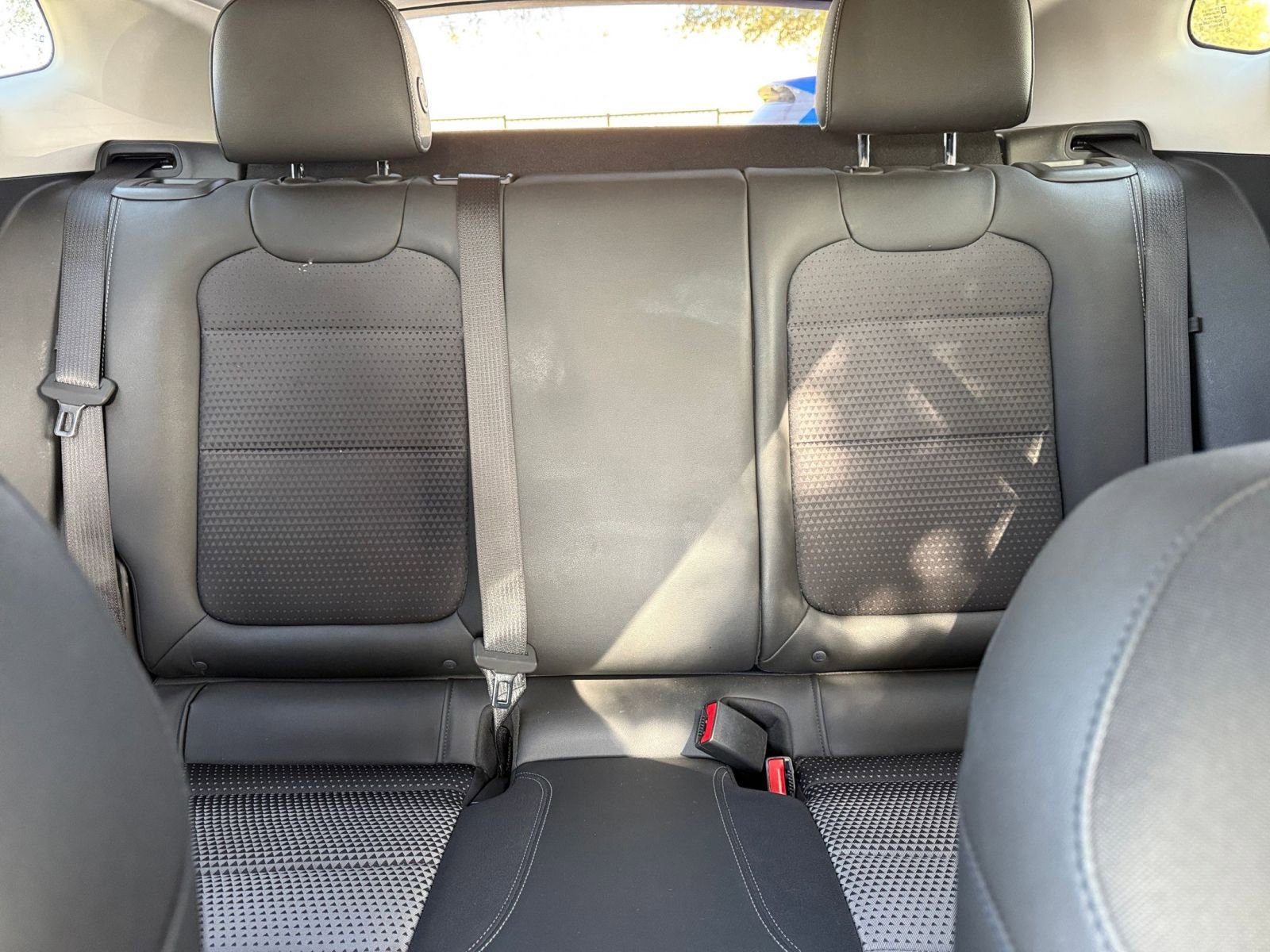 Used 2025 Chevrolet Trax LT image 38