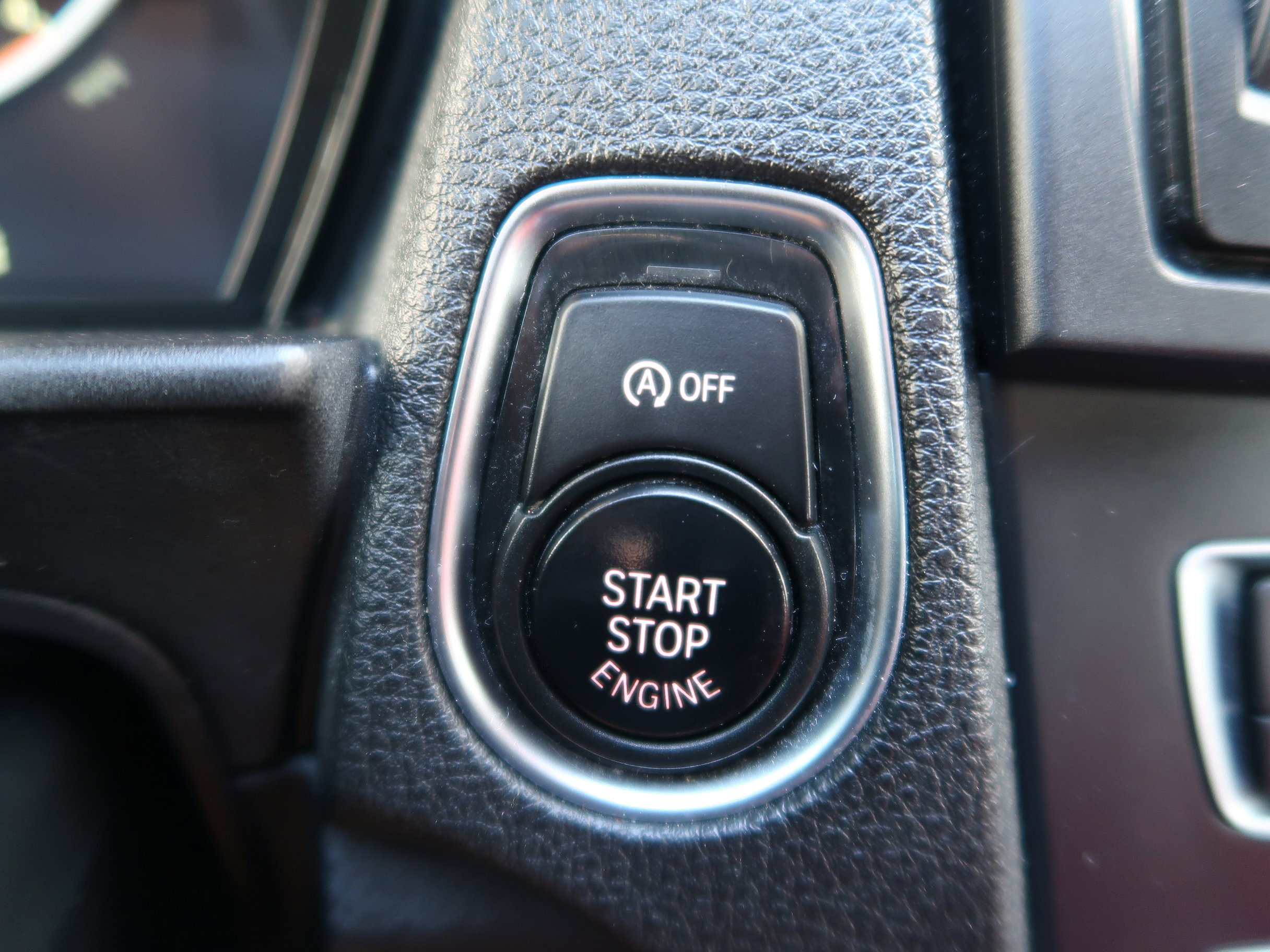 Used 2015 BMW M235i 2dr Cpe M235i RWD image 17