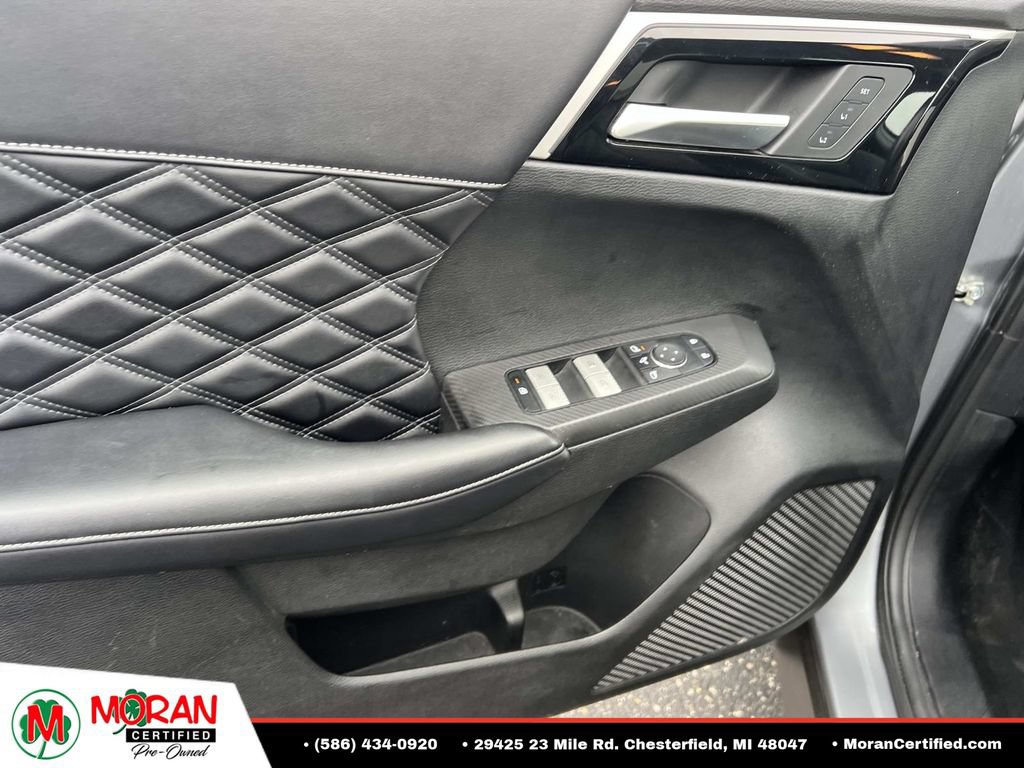 Used 2024 Mitsubishi Outlander SEL FWD image 14