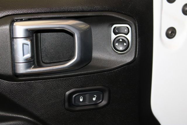 Used 2021 Jeep Wrangler Sport image 33