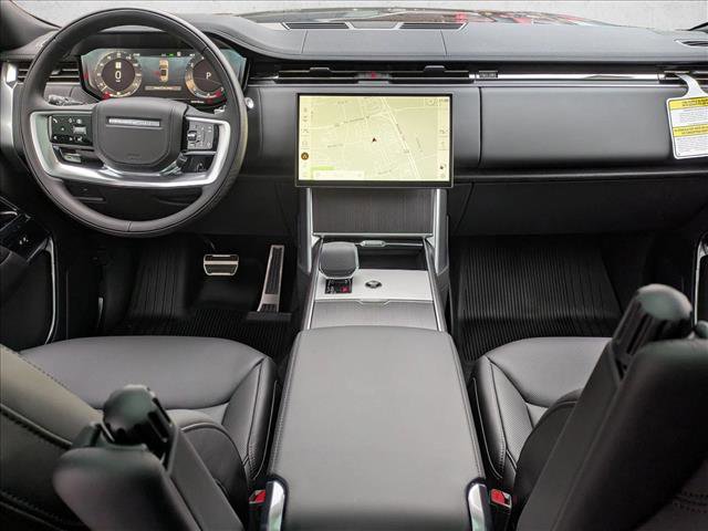 New 2026 Land Rover Range Rover Long Wheelbase SE image 16
