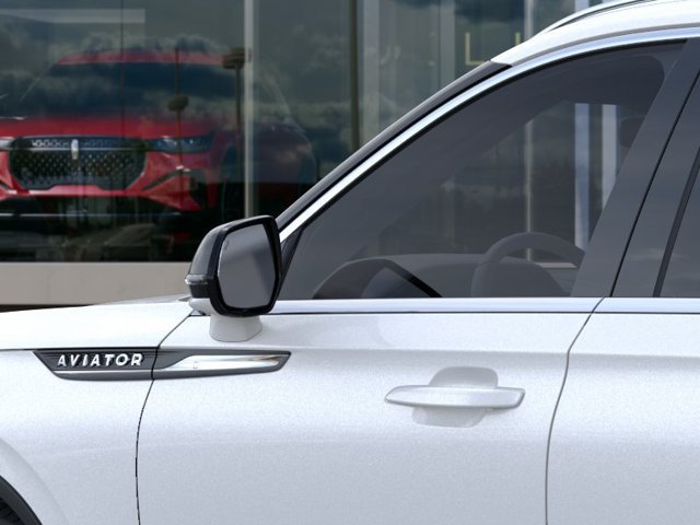 New 2026 Lincoln Aviator AWD image 20