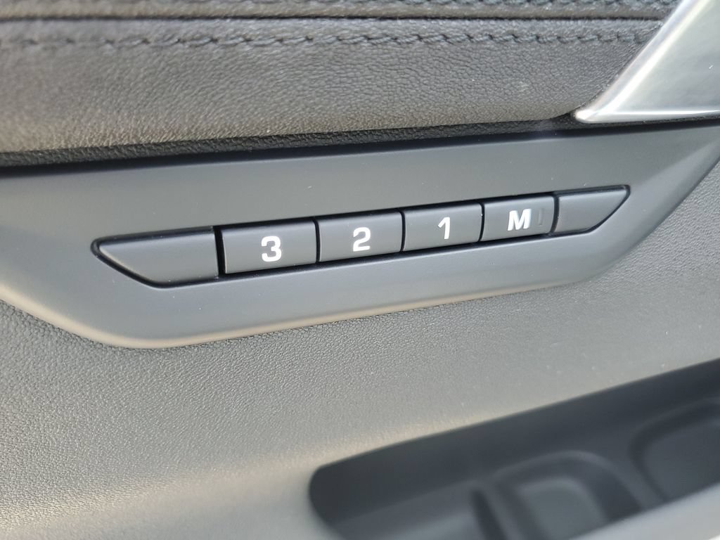 Used 2025 Land Rover Discovery Sport S AWD/4WD image 10