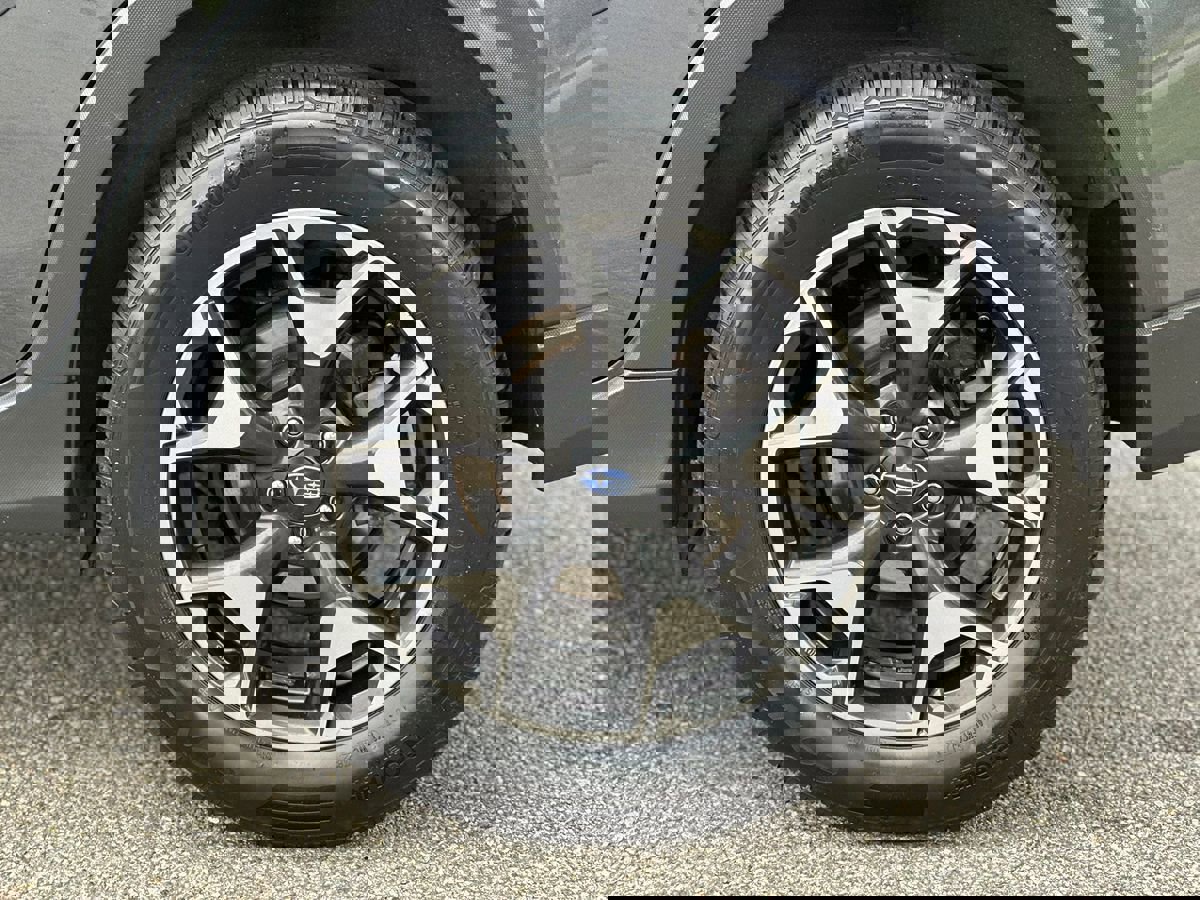 Used 2019 Subaru Crosstrek 2.0i Premium w/ Eyesight System image 44