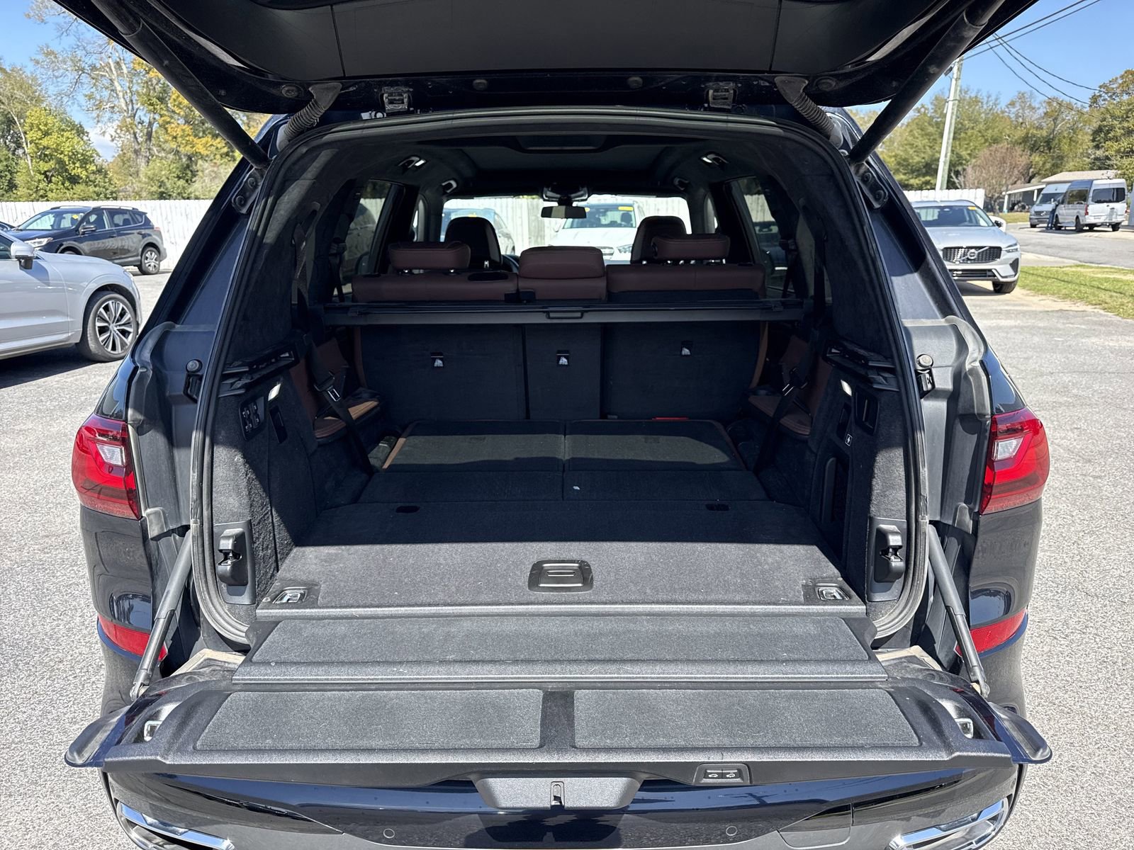 Used 2019 BMW X7 xDrive40i w/ Premium Package image 41