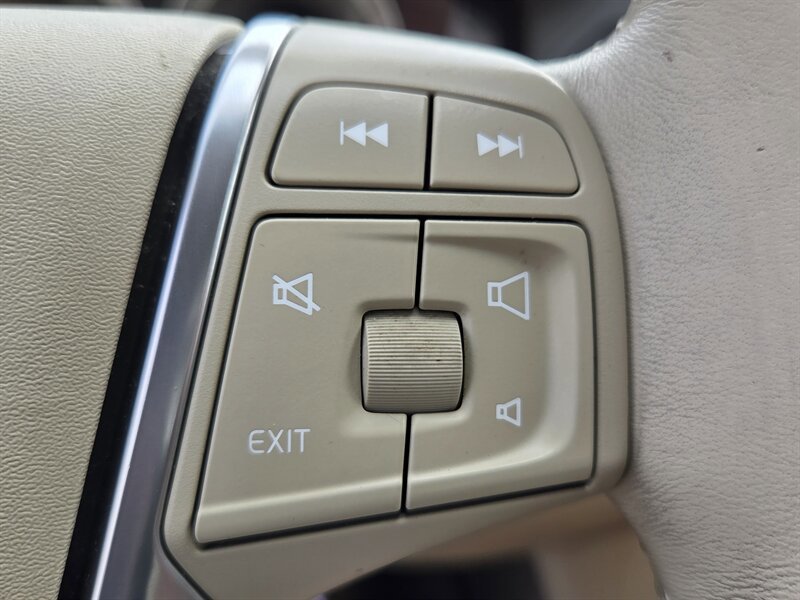 Used 2012 Volvo XC60 T6 image 23