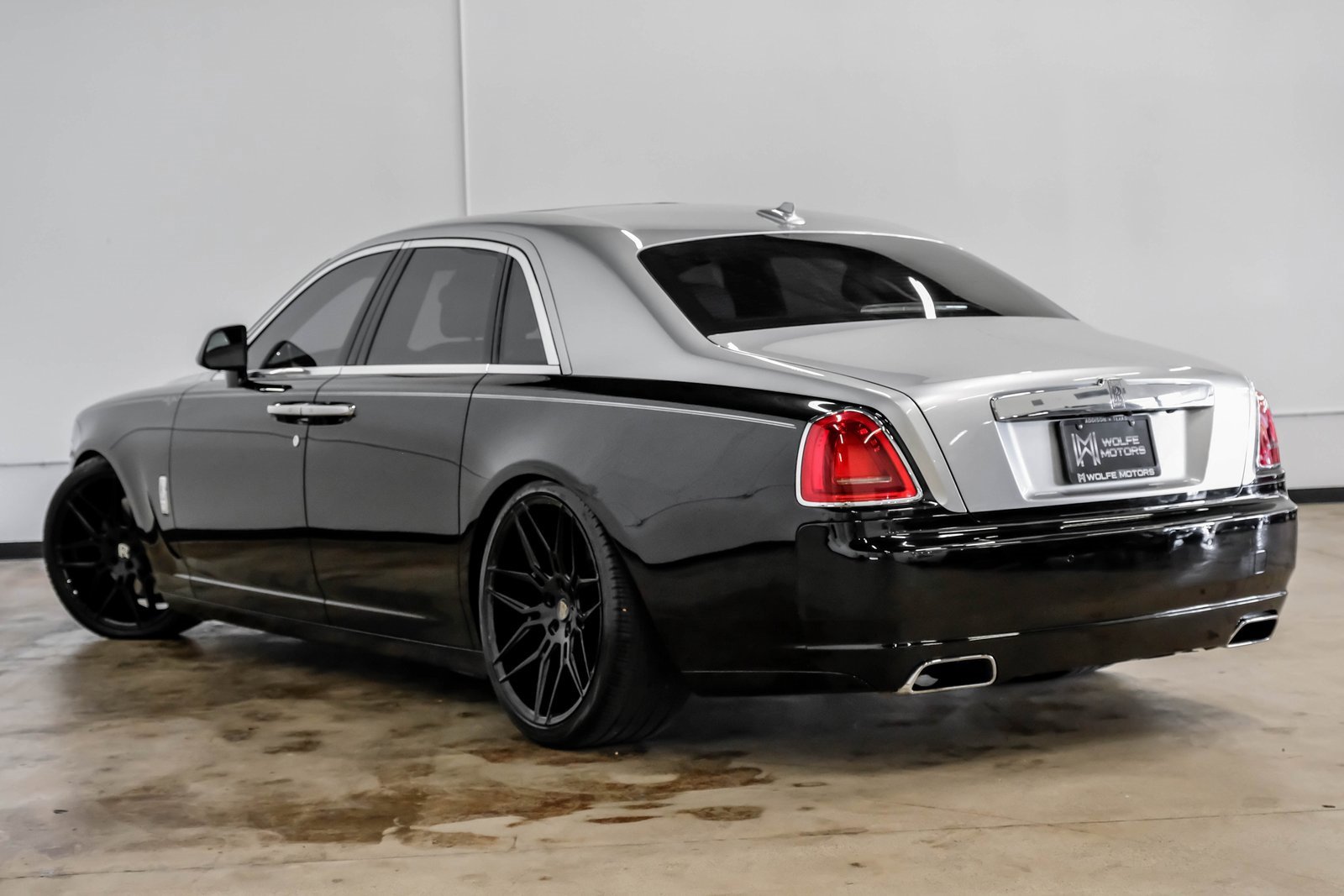 Used 2014 Rolls-Royce Ghost image 13