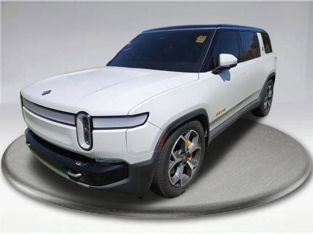 Used 2023 Rivian R1S Adventure image 11