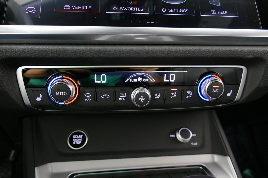 Used 2023 Audi Q3 2.0T Premium Plus w/ Premium Plus Package image 19