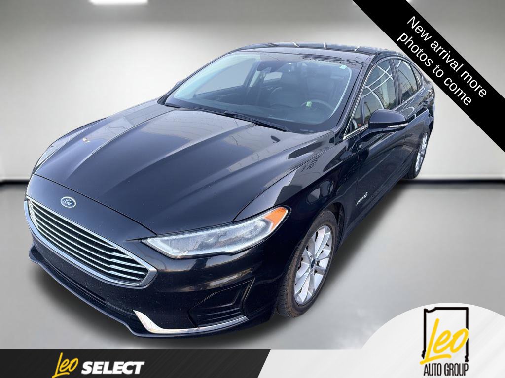Used 2019 Ford Fusion SEL FWD image 1