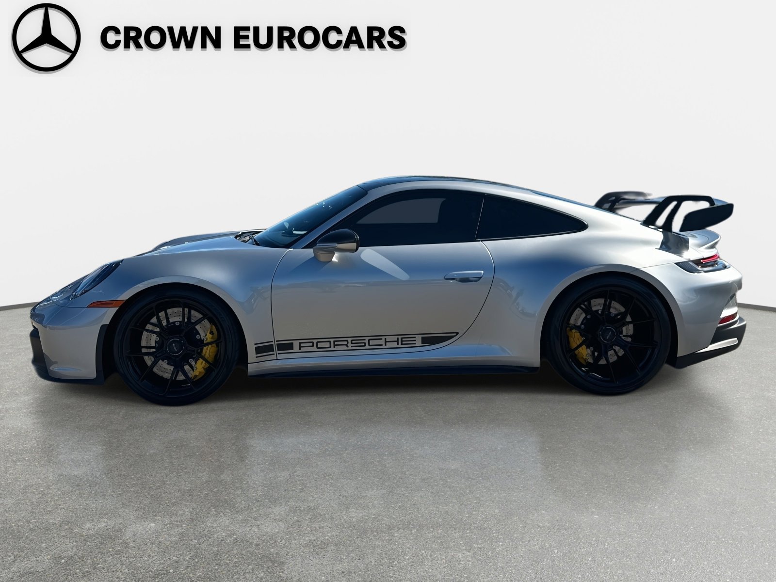 Used 2022 Porsche 911 GT3 RWD image 3