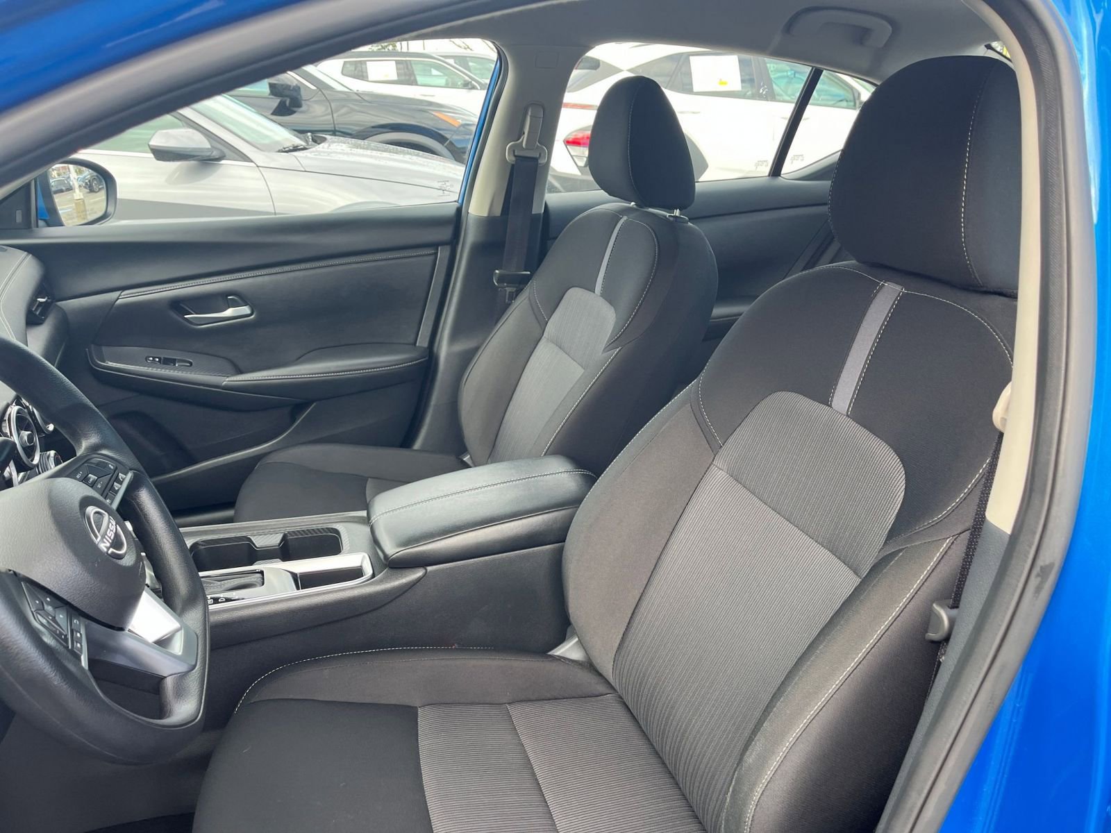 Used 2025 Nissan Sentra SV FWD image 25