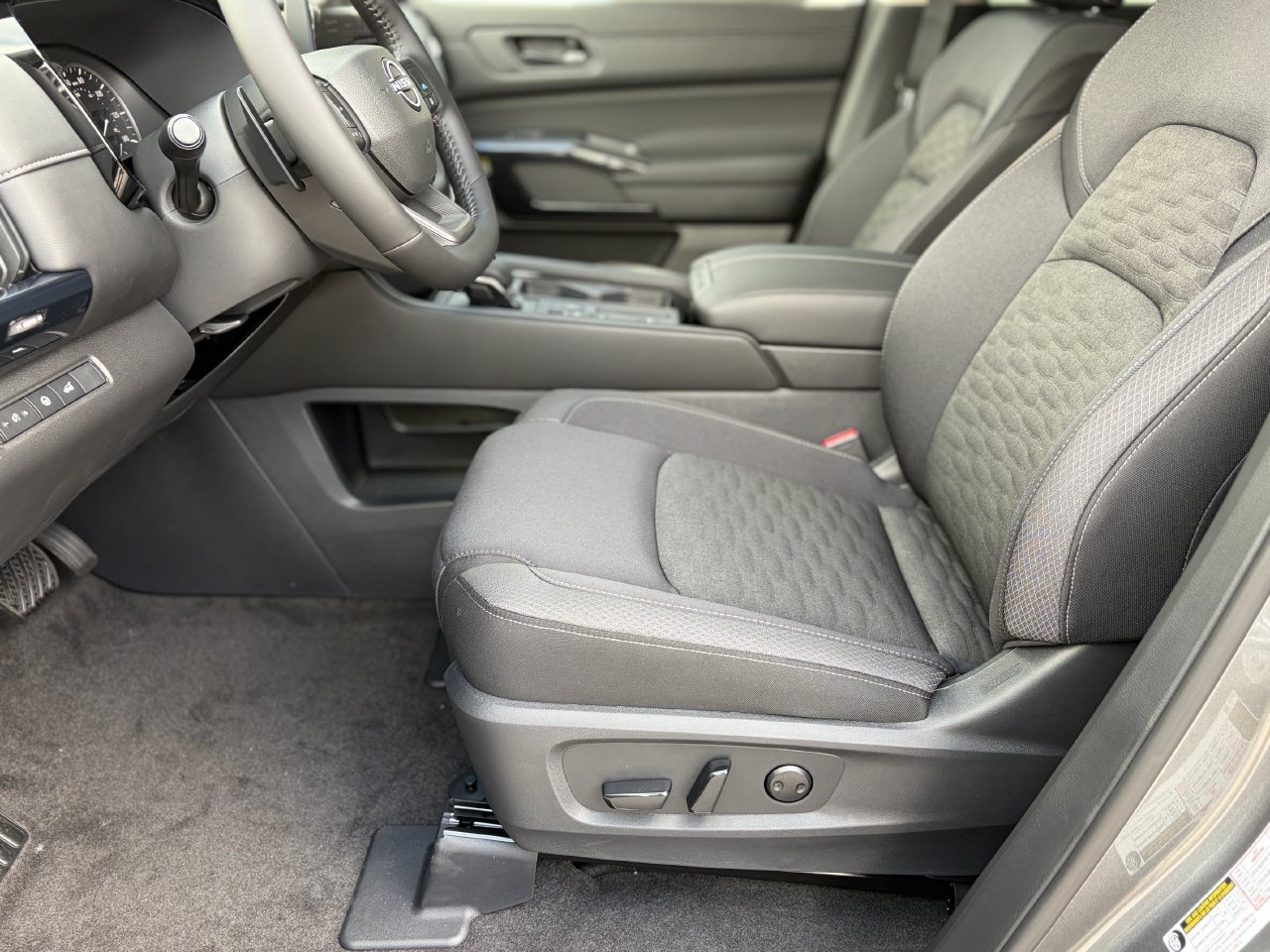 New 2026 Nissan Pathfinder SV FWD image 16