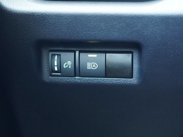Certified 2024 Toyota RAV4 XLE AWD/4WD image 19