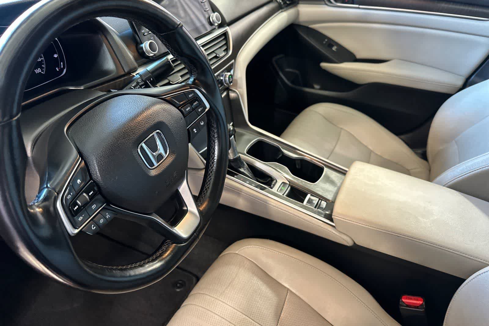 Used 2018 Honda Accord EX-L image 12