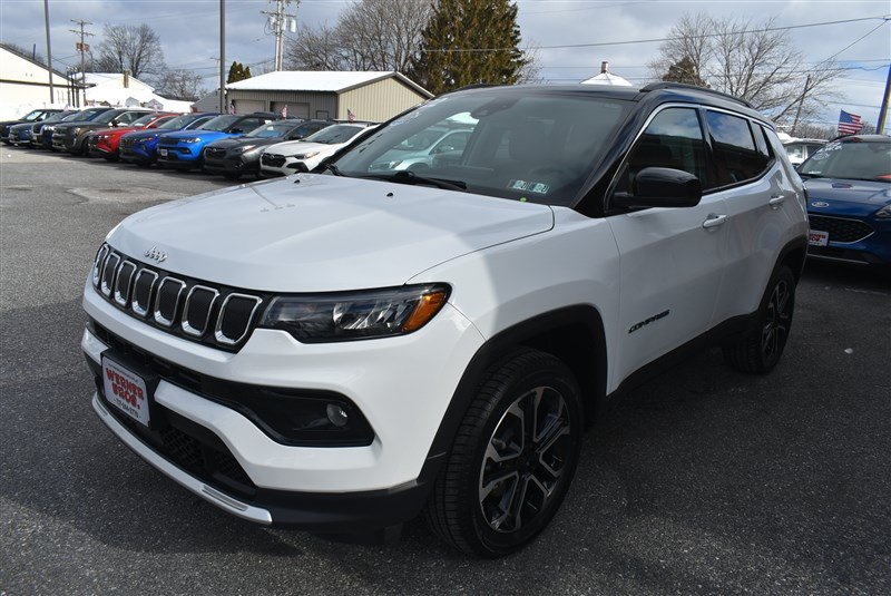 Used 2022 Jeep Compass Limited w/ Sun and Sound Group AWD/4WD image 7