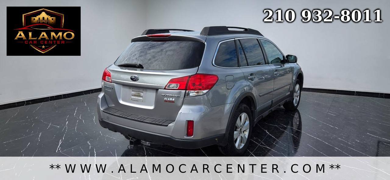 Used 2011 Subaru Outback 2.5i Premium AWD/4WD image 5