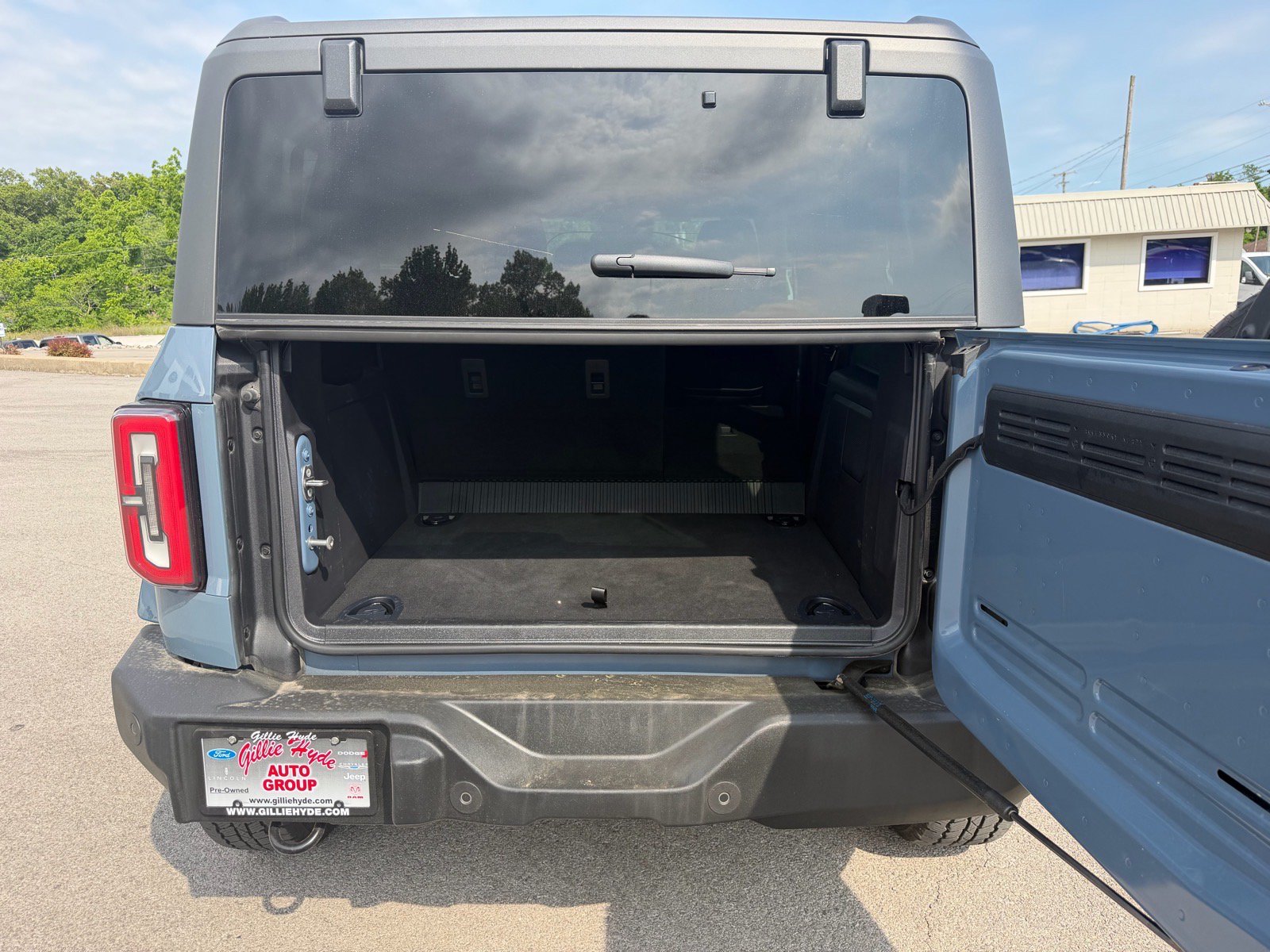 Used 2023 Ford Bronco Outer Banks AWD/4WD image 14