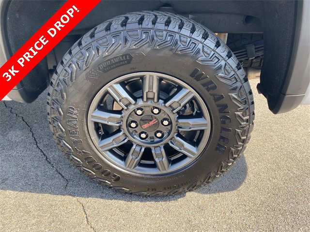 Certified 2025 GMC Sierra 1500 AT4X image 11