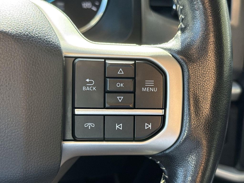 Used 2024 Ford Expedition Max XLT image 36