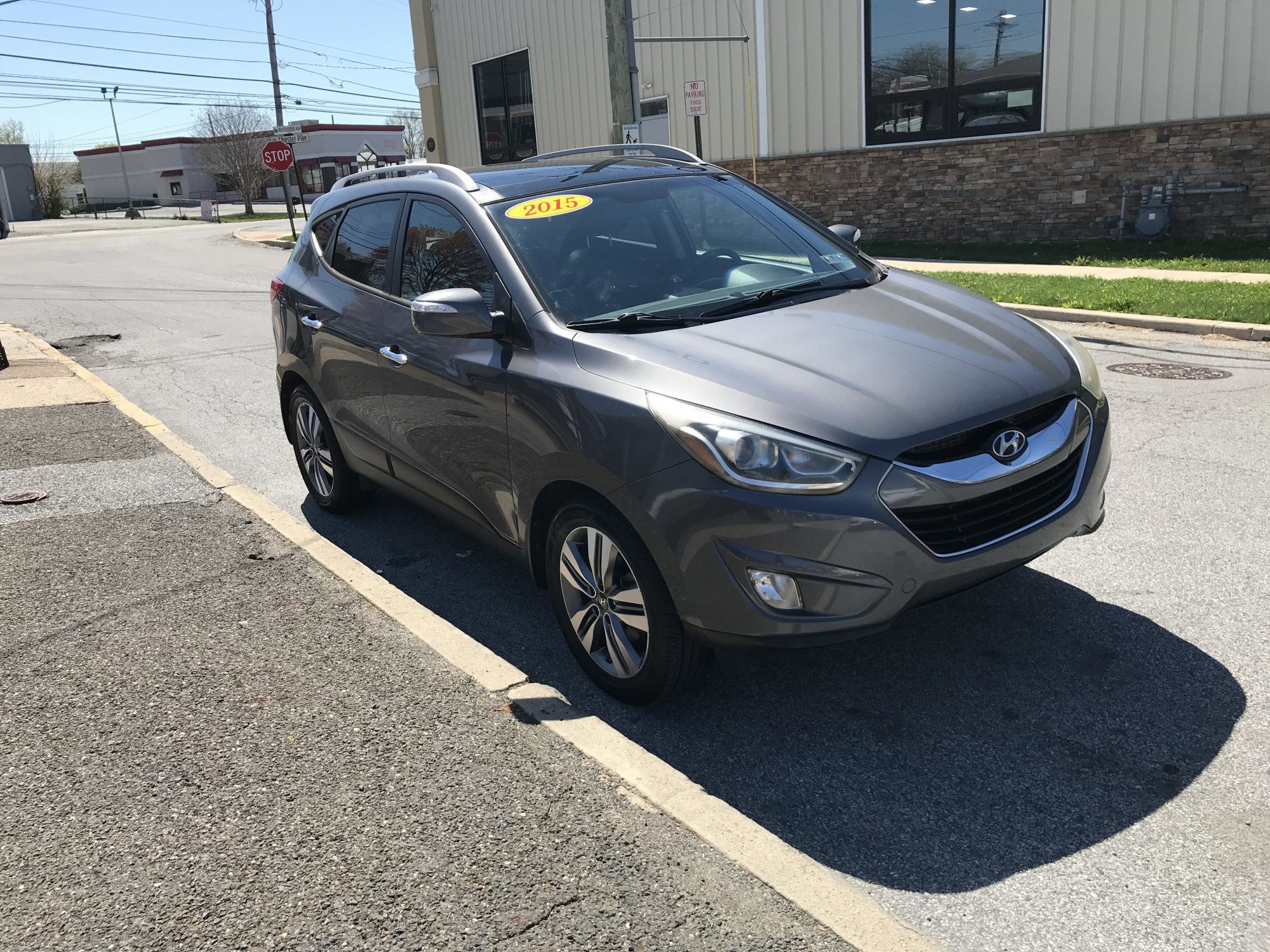 Used 2015 Hyundai Tucson Limited w/ Option Group 03 image 4