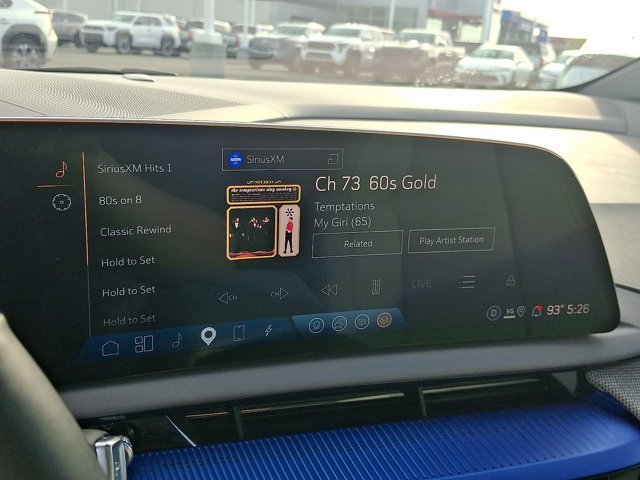 Used 2025 Cadillac Optiq Sport 2 image 18