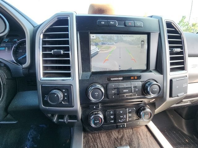Used 2017 Ford F250 Lariat w/ Chrome Package AWD/4WD image 31