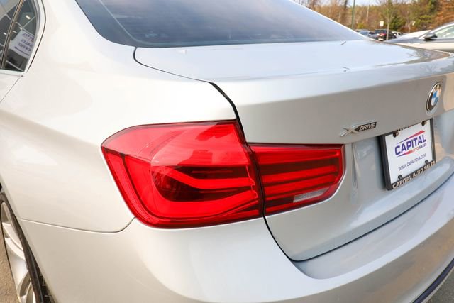 Used 2018 BMW 330i xDrive Sedan w/ Convenience Package image 20