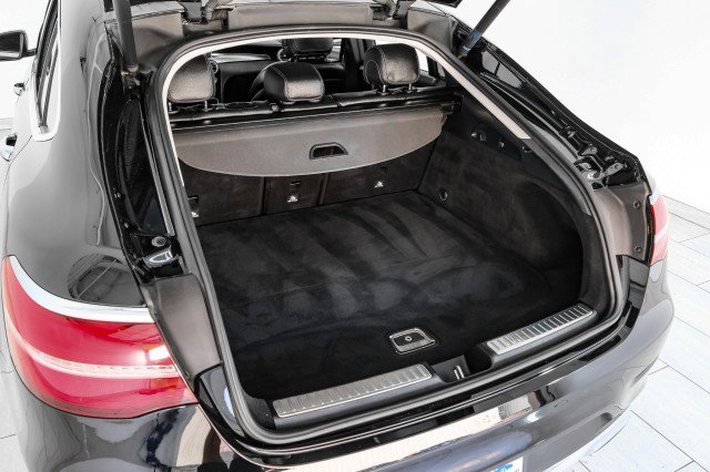 Used 2017 Mercedes-Benz GLC 300 4MATIC Coupe image 53