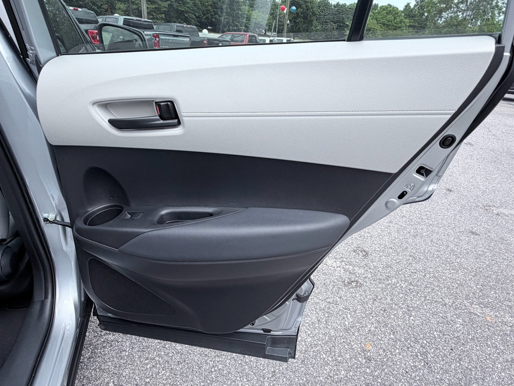 Used 2022 Toyota Corolla Cross L FWD image 27
