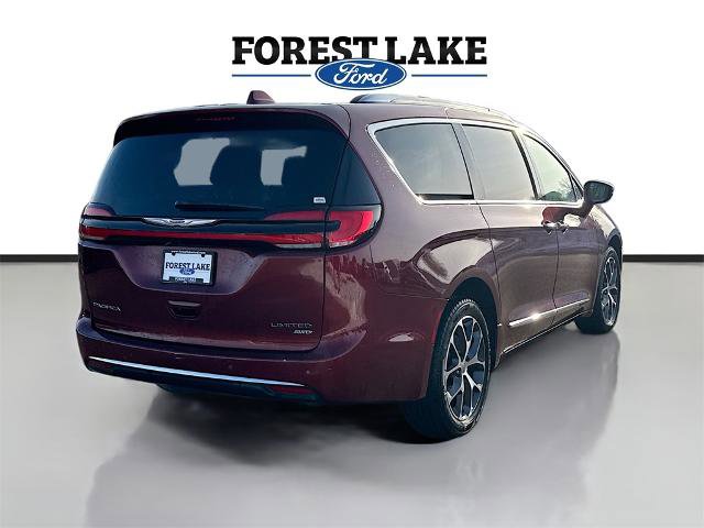 Used 2021 Chrysler Pacifica Limited image 7