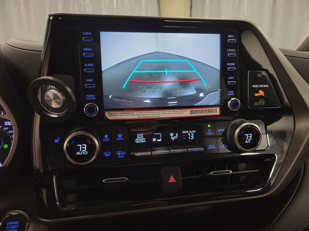 Used 2022 Toyota Highlander XLE image 18
