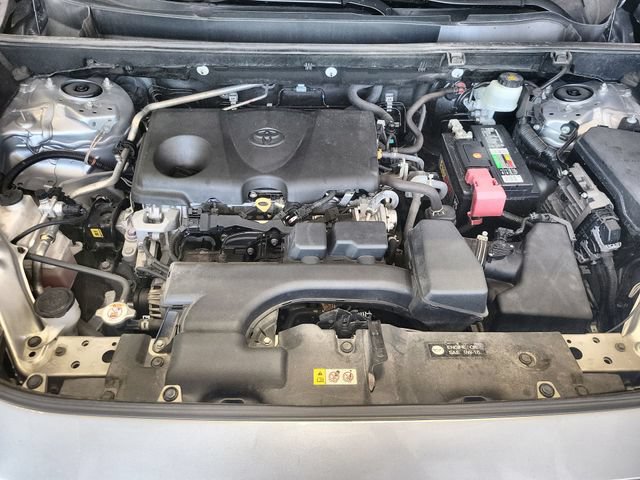 Used 2022 Toyota RAV4 LE FWD image 25