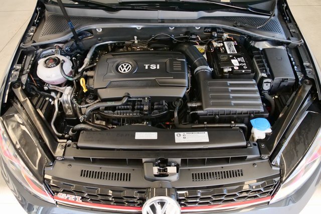 Used 2019 Volkswagen GTI Autobahn image 9