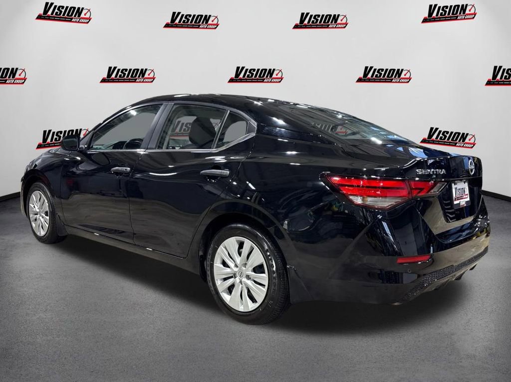 Used 2025 Nissan Sentra S image 7