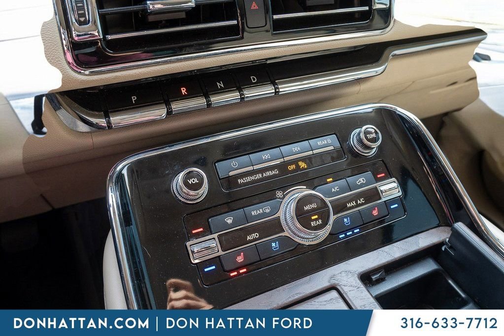 Used 2020 Lincoln Navigator Reserve w/ Luxury Package image 9