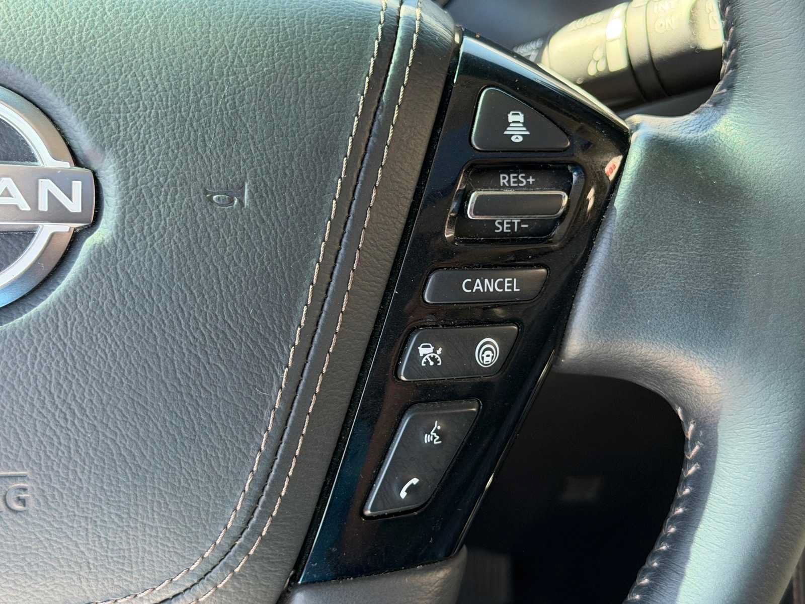 Used 2022 Nissan Armada Platinum w/ Captain's Chairs Package RWD image 18